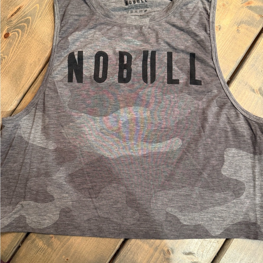 SMALL NOBULL Gray Camo Tank Crop